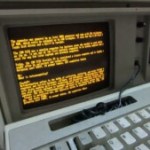 ChatGPT fonctionne même sur ce vieux PC de 1984 sous MS-DOS grâce à un bidouilleur