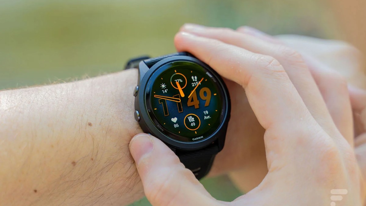 L'écran Oled de la Garmin Forerunner 265