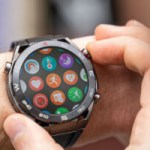 La Huawei Watch Ultimate // Source : Chloé Pertuis - Frandroid