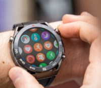 La Huawei Watch Ultimate // Source : Chloé Pertuis - Frandroid