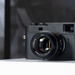 Cet appareil photo à près de 10 000 euros se limite aux photos en noir et blanc