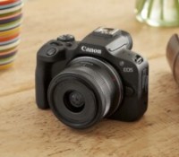 Le Canon EOS R100 // Source : Canon