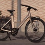 Hyundai dégaine un vélo électrique pas comme les autres qui se transforme en home trainer