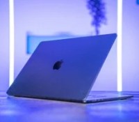 Le MacBook Pro 13 2022 doté de la puce M2 est bien moins cher lors des  soldes