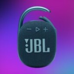 JBL Clip 4 : cette mini enceinte puissante s’emporte partout, et coûte 25 % de moins