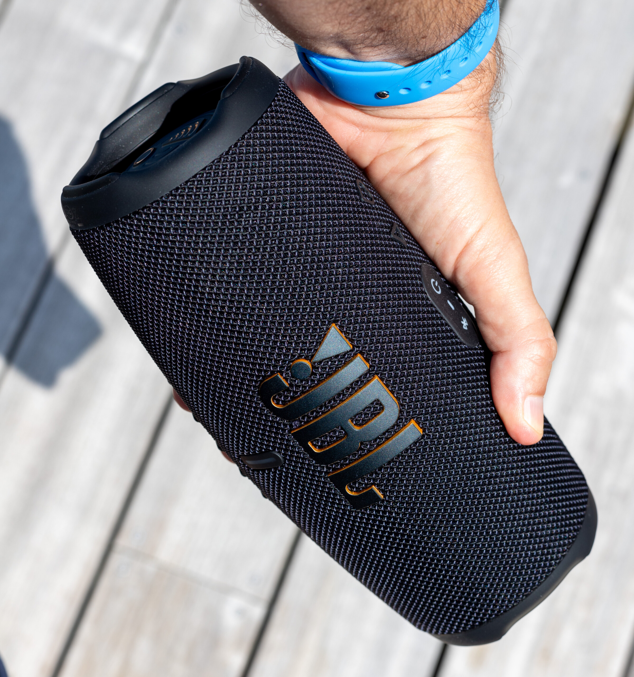 Test JBL Charge 5 Wi-Fi