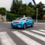 Pourquoi la voiture de l’année 2024 en Europe pourrait être électrique… et chinoise