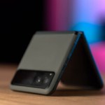 Merci Noël, c’est maintenant imaginable un smartphone pliant pour environ 600 € Merci Noël, c’est maintenant imaginable un smartphone pliant pour environ 600 €
