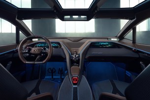 Lamborghini Lanzador // Source : Lamborghini