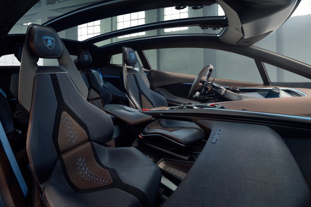 Lamborghini Lanzador // Source : Lamborghini