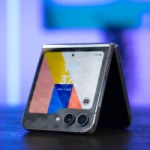 Un smartphone pliant de chez Samsung à moins de 350 €, c’est l’offre du jour à ne pas louper Un smartphone pliant de chez Samsung à moins de 350 €, c’est l’offre du jour à ne pas louper