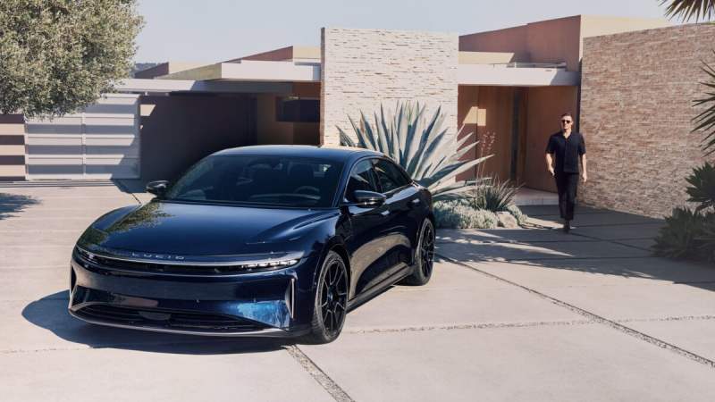 Lucid sacrifie ses effectifs pour survivre avant l’arrivée de sa voiture électrique plus abordable