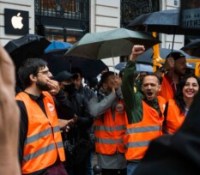 Grève dans les Apple Store de France du 22 septembre 2023. // Source : Frandroid - Anthony Wonner