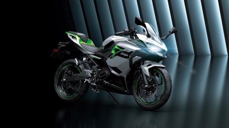 Kawasaki Ninja e-1