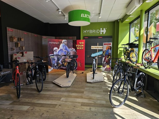 Momentum boutique Giant 1
