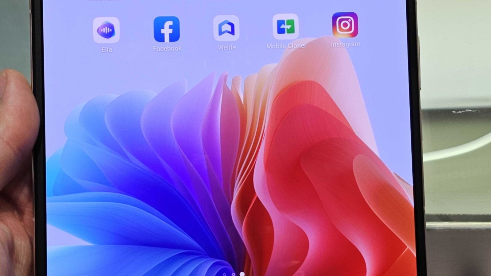 On a vu le smartphone pliant d'un géant dont vous n'avez jamais entendu ...