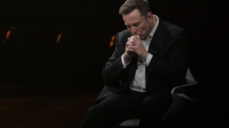 « Donnez-moi 1 000 milliards de dollars ou je pars » : le chantage d’Elon Musk aux actionnaires Tesla