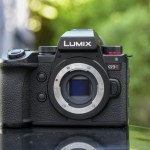 Cet appareil photo hybride avec viseur OLED pouvant filmer en 5,7K profite d&rsquo;une double réduction pour 720 € d&rsquo;économies