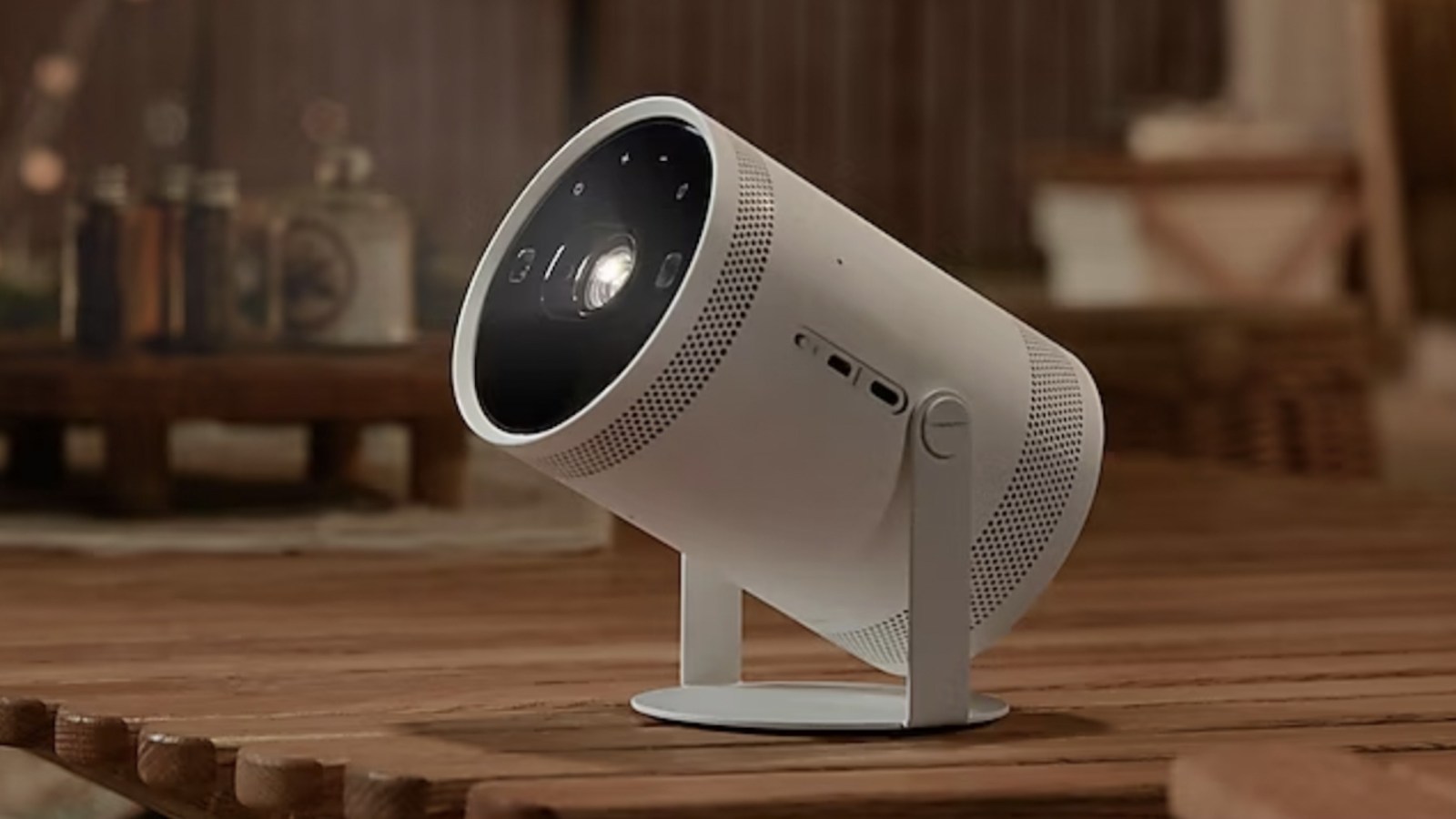 Samsung The FreeStyle 2 : Ã  moitiÃ© prix, ce picoprojecteur Full HD est bien plus accessible