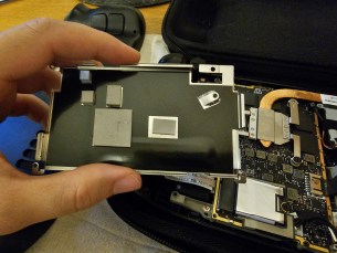 Démontage du Steam Deck pour remplacement du SSD // Source : Frandroid