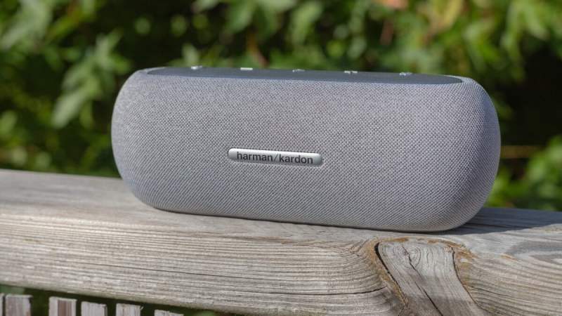 Harman Kardon Luna : cette petite et puissante enceinte Bluetooth, cousine de la JBL Flip 6, est à moins de 100 €