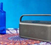 Anker Soundcore Wakey: Enceinte Bluetooth avec chargeur rapide sans fil Qi  10W & Radio-réveil à prix pas cher