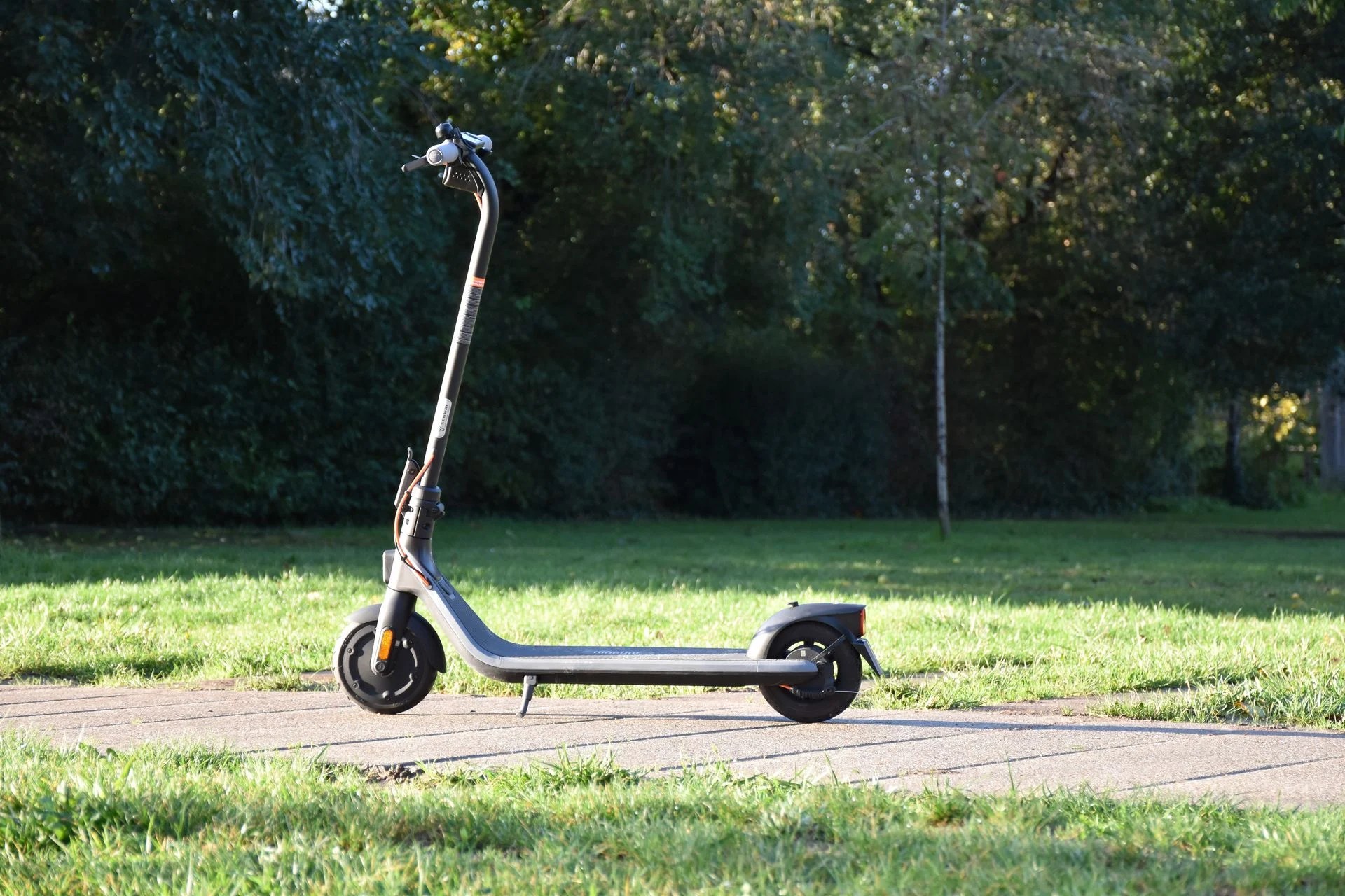 Ninebot E2 Plus design