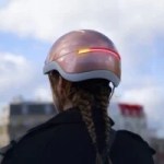 Très élégant, ce casque de vélo abordable peut faire des appels de phare