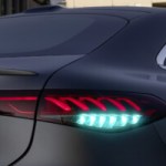 Pourquoi certaines Mercedes auront désormais des phares bleus