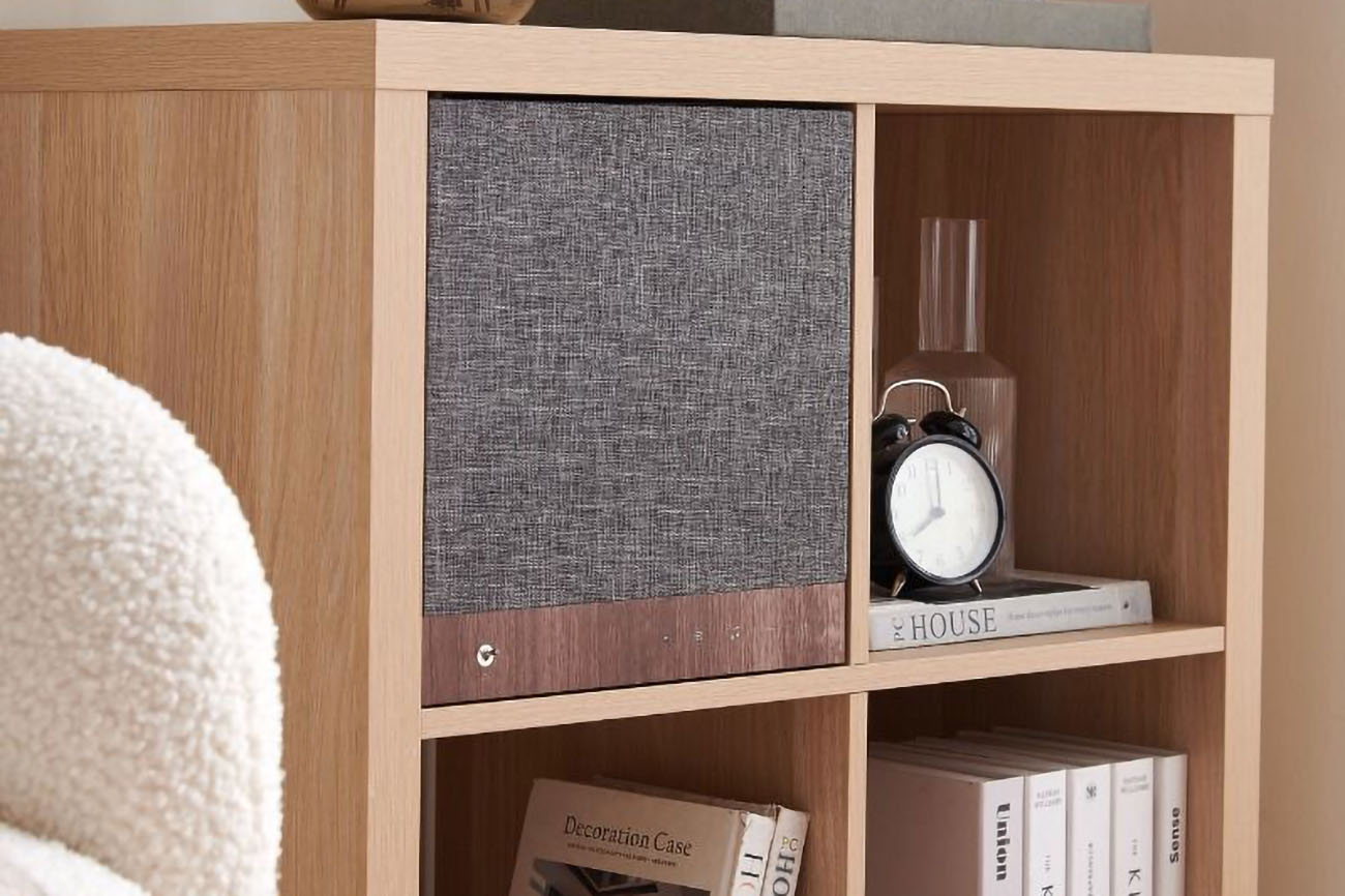 L'enceinte Tangent Spectrum Square dans un meuble Ikea