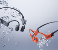 Le casque à conduction osseuse Shokz OpenSwim Pro // Source : Shokz
