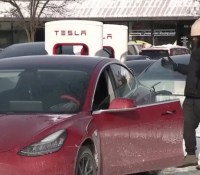 Tesla hiver superchargeur neige – 00002