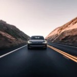 Comment Tesla va proposer des voitures électriques moins chères qui se rechargent plus rapidement