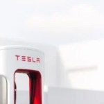 Pourquoi cette pratique qui permet d’accélérer la recharge est déconseillée par Tesla