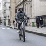 On a compilé tous les chiffres de vente des vélos électriques de 2007 à 2023 : un véritable changement de dimension