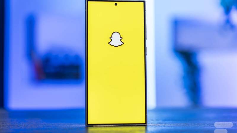 Drogues, alcool et grooming : Snapchat dans le viseur de l’UE pour sa politique envers les mineurs