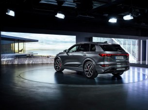 Audi SQ6 e-tron // Source : Audi