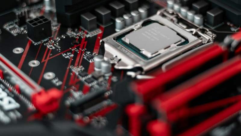 La crise de la RAM fait chuter les ventes de cartes mères