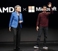 Pavan Davuluri, à droite, en compagnie de la patronne d'AMD, Lisa Su // Source : AMD sur X (ex-Twitter)