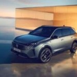 Peugeot dévoile le prix du E-5008 : une voiture électrique 7 places éligible au bonus écologique