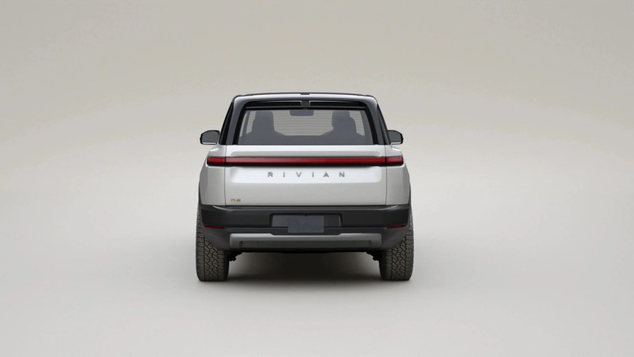 Rivian R2 - -00002