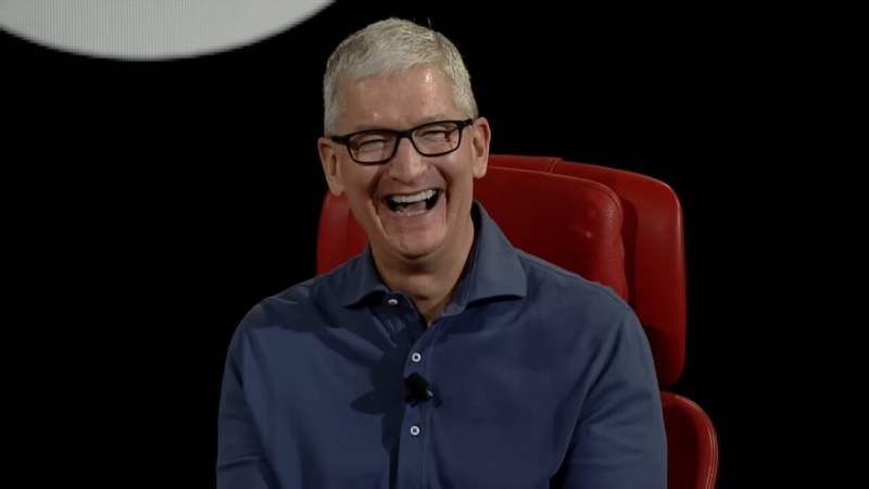 Fuites d’iOS 26 : face à Apple au tribunal, le YouTubeur Jon Prosser accuse son complice présumé