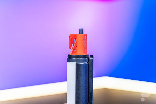 xiaomi-multi-function-flashlight- (4)