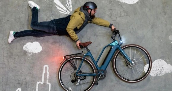 Le Vadrouilleur en carbone. // Source : Ymagine bikes