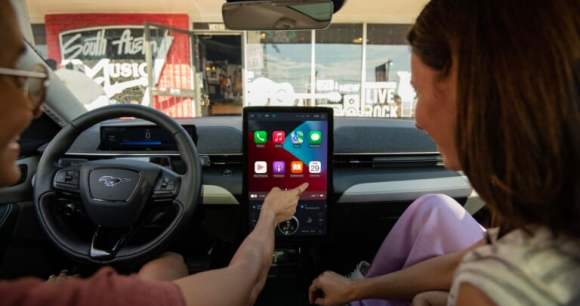 2024 Mustang Mach-E_05 Apple CarPlay 2024 Mustang Mach-E_05 Apple CarPlay