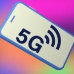 Le logo de la 5G dans un téléphone // Source : Frandroid