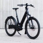 Moustache J : le vélo électrique de l’année 2023 dégaine des nouvelles versions pour la ville et le tout-chemin