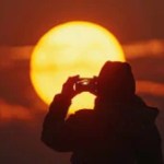 Éclipse solaire : quels risques à photographier ou filmer le Soleil ?