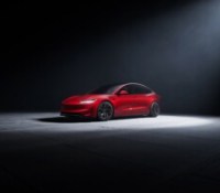 Nouvelle Tesla Model 3 Performances 2024 // Source : Tesla