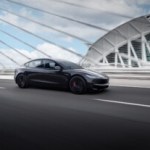La Tesla qui roulait à 140 km/h en plein Paris était-elle vraiment défaillante ? Voici le rapport final de l’accident mortel